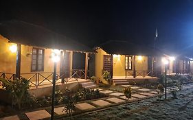 Golden Hut Resort